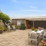 בית נופש Susana - 50m From The Sea By Interhome יולסמינדה
